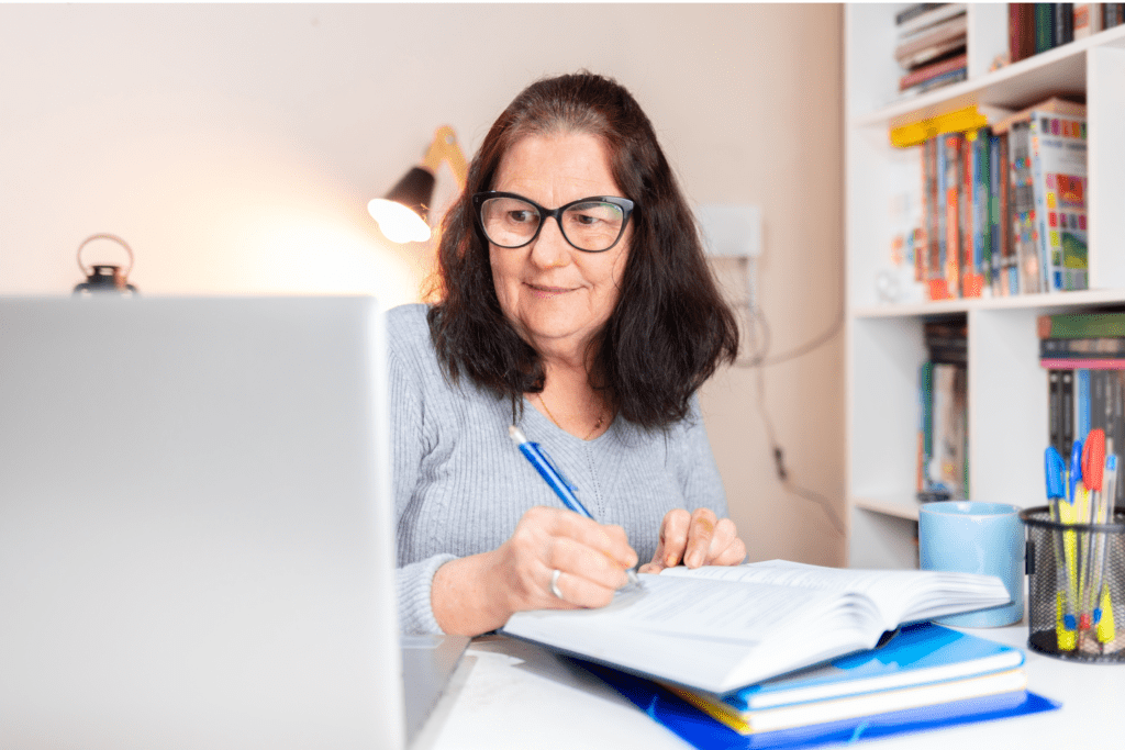 Pé-de-Meia atualiza valores para estudantes de baixa renda