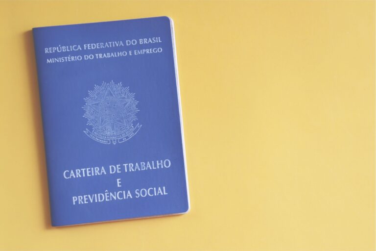 INSS começa a pagar benefícios com reajuste neste mês